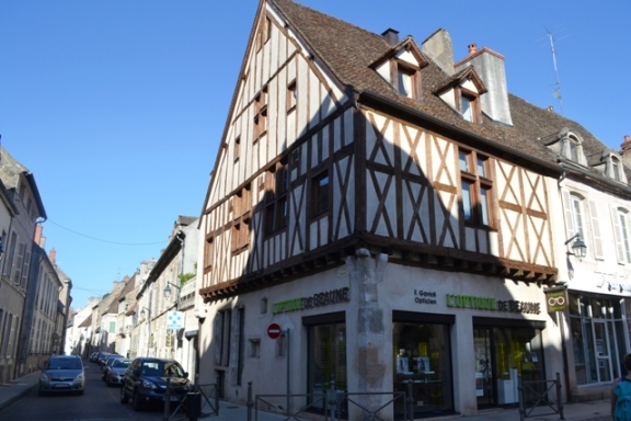 Angle de la rue Thiers et de la rue d'Alsace